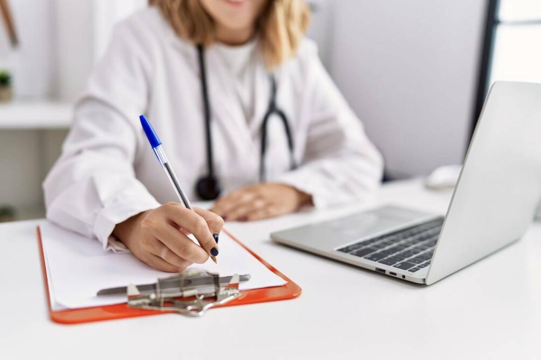 photo_5226958904582339055_y